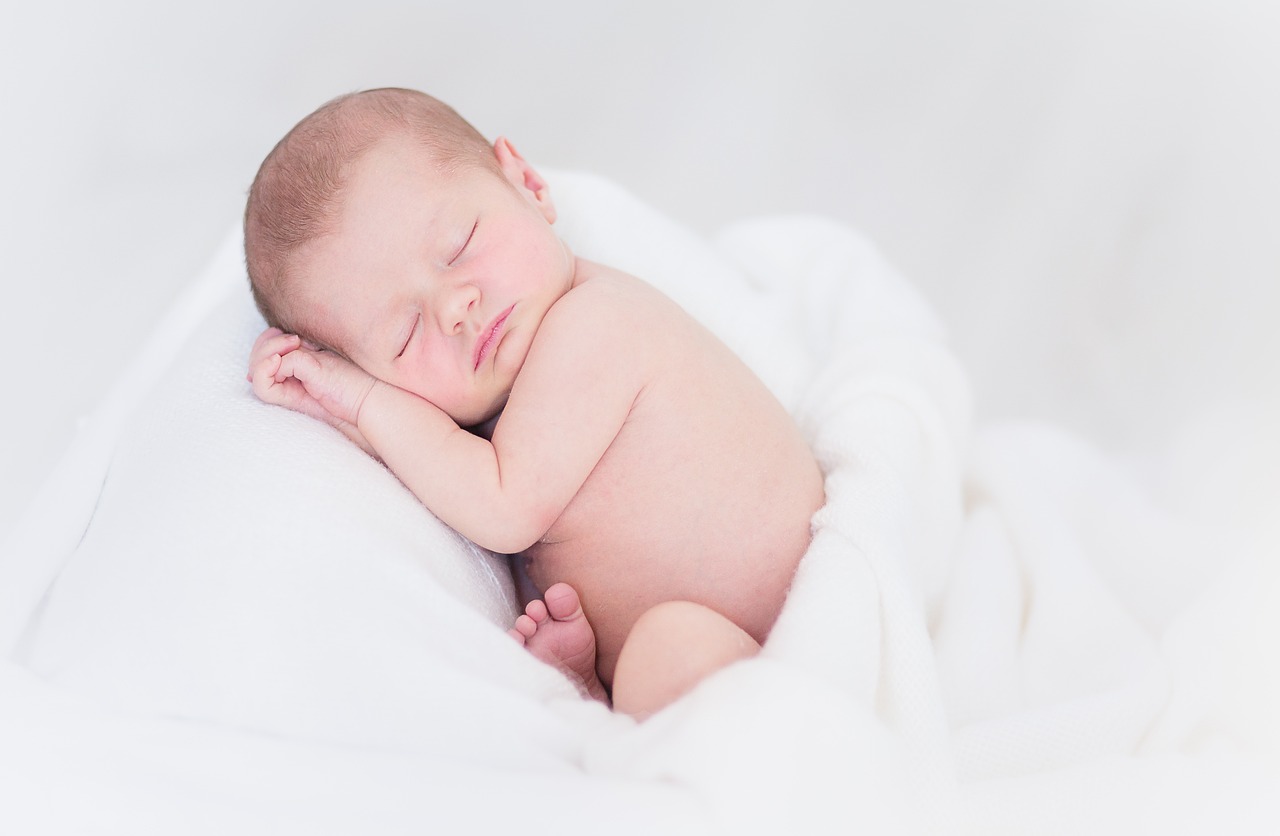 Baby, birth, sleeping baby — Can Hua Loxium Treat Kidney?