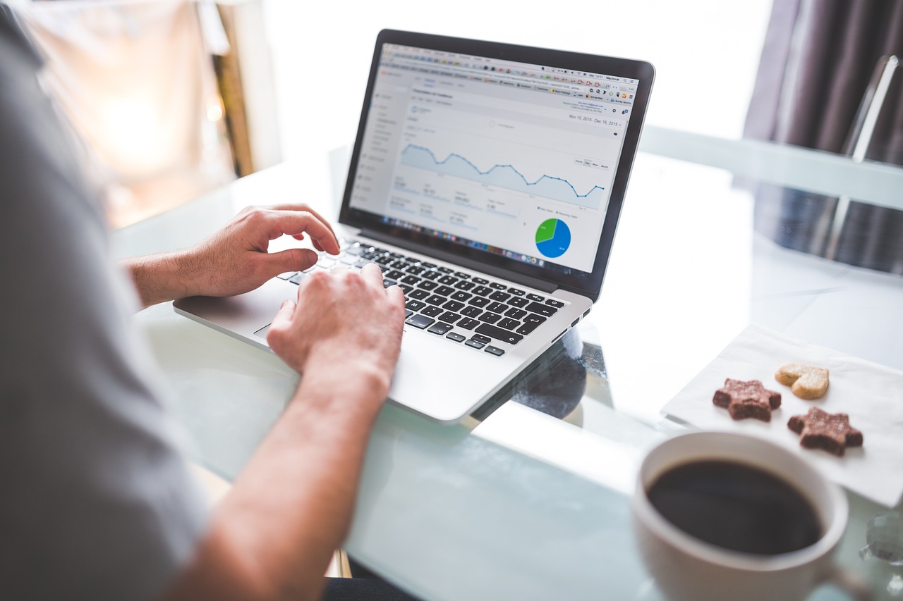 Analytics, charts, graphics — Crafting High-Impact Creative for White Label Facebook Ads