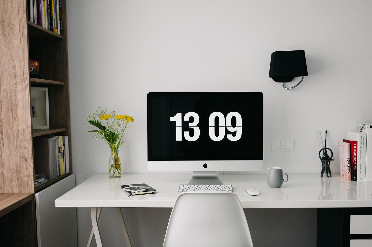Home, office, workspace — Customer Reviews: Best Rated Online Weed Dispensaries in Canada