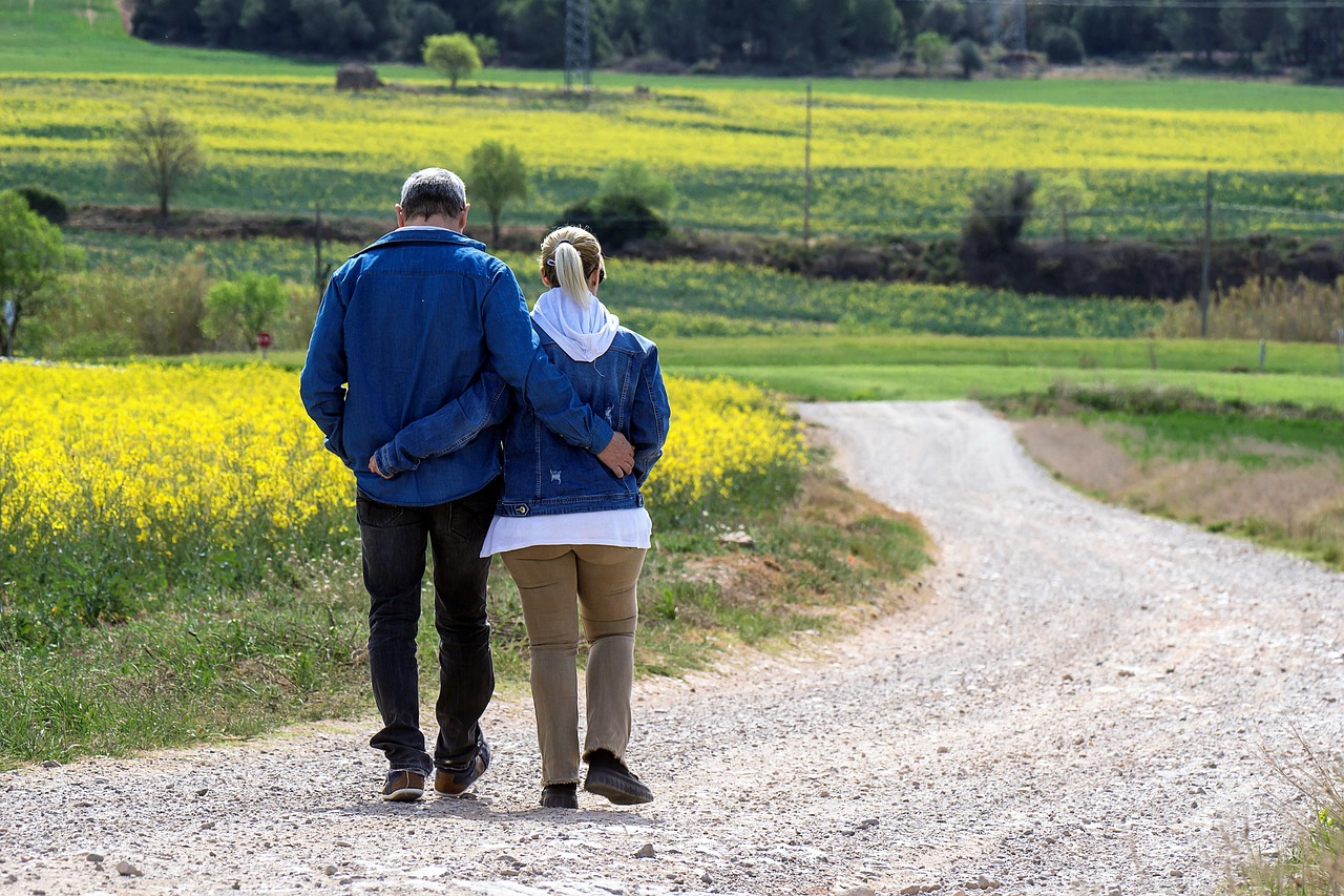 Walk, flower background, couple — Get to know about the perks of using CBD cream for joints and muscle pain!